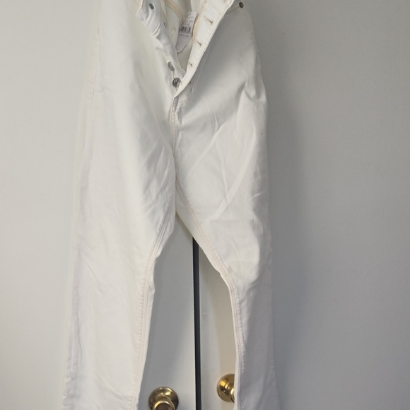 American Eagle Outfitters High Rise White Jeans - Picture 5 of 5